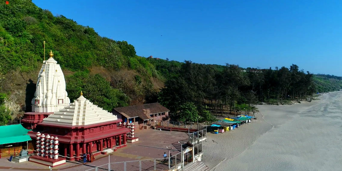 गणपतीपुळे येथील स्वयंभू गणपती