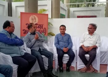 कला वैचारिक समृद्धीला प्रगल्भ करते