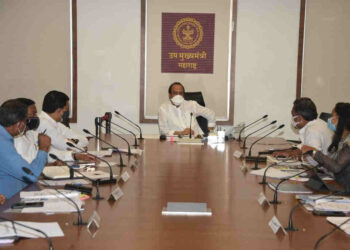 रायगड किल्ला व परिसर विकासाच्या कामासाठी प्राधान्याने निधी उपलब्ध करून देणार