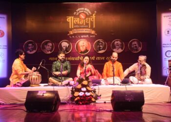 मर्म बंधातली ठेव ही… या नाट्यसंगीताच्या मैफलीने रसिकांच्या हृदयात जागविला आनंदोत्सव