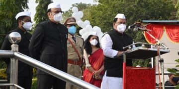 इरई नदीचे सौंदर्यीकरण व जंगल सफारी उपक्रम त्वरीत पूर्ण करणार