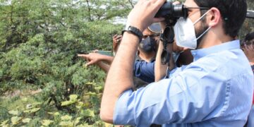 डॉ.सलीम अली पक्षी अभयारण्य परिसर पक्ष्यांसाठी सुरक्षित करावा….. पर्यावरण मंत्री आदित्य ठाकरे