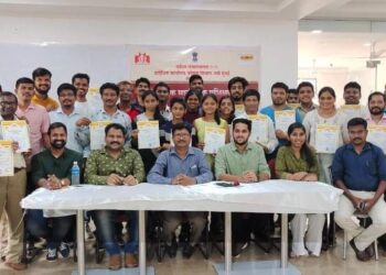 पर्यटक मार्गदर्शक प्रशिक्षण  घेऊन सिंधुदुर्ग परिसरातील 30 स्थानिक झाले टुरिस्ट गाईड
