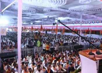 विकास योजनांद्वारे नवमहाराष्ट्र घडविण्यासाठी शासन कटिबद्ध – पर्यावरण मंत्री आदित्य ठाकरे