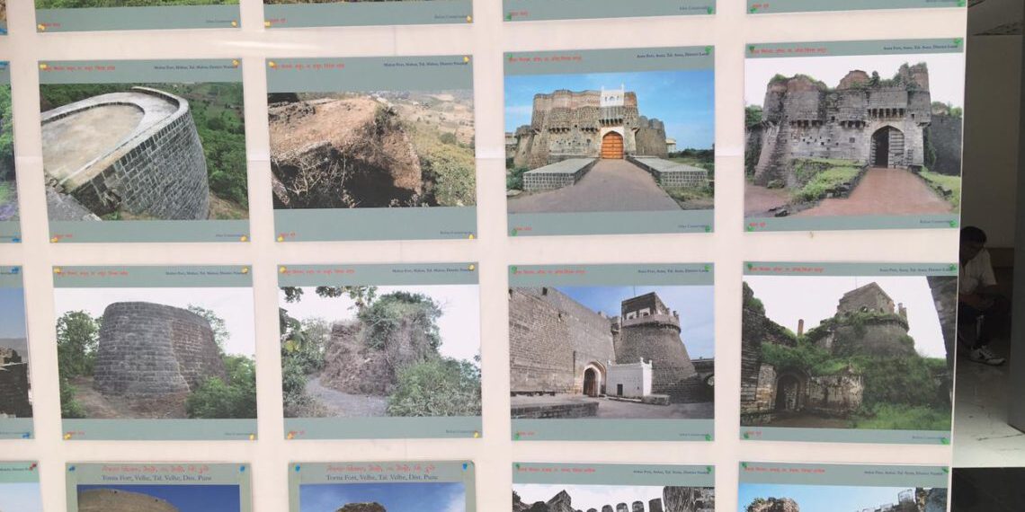 मंत्रालयात पुरातत्व किल्ले आणि लेण्यांचे छायाचित्र प्रदर्शन