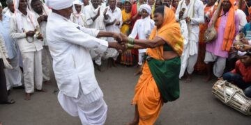 आषाढी वारी आनंद सोहळ्यासाठी प्रशासन सज्ज  l वारकऱ्यांसाठी कोरोना लसीकरणाची सुविधा