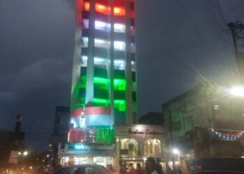 स्वातंत्र्याच्या अमृत महोत्सवानिमित्त जळगावात रोषणाई