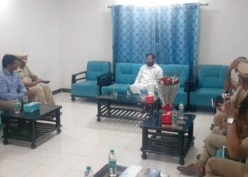 मुंबई- पुणे द्रुतगती महामार्गावरील टोलनाक्यांवर गणेशोत्सवासाठी स्वतंत्र मार्गिका…  मुख्यमंत्री