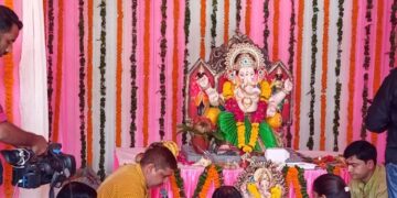 दिल्ली येथील महाराष्ट्र सदनात गणरायाची प्रतिष्ठापना