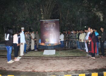 २६/११ तील वीर शहीदांना आदरांजली