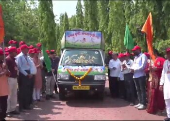 जैन हिल्स येथून शेतकरी जनजागृती रथ उपक्रमास आरंभ