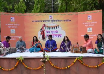 पाडवा पहाटला रसिकांकडून उत्स्फूर्त प्रतिसाद